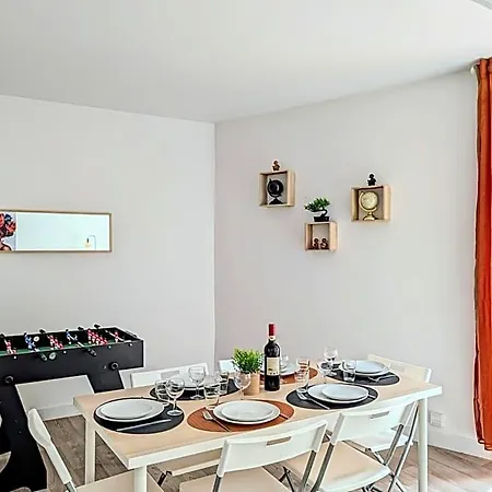L'escapade Des Poetes - - Baby-foot Appartement Béziers
